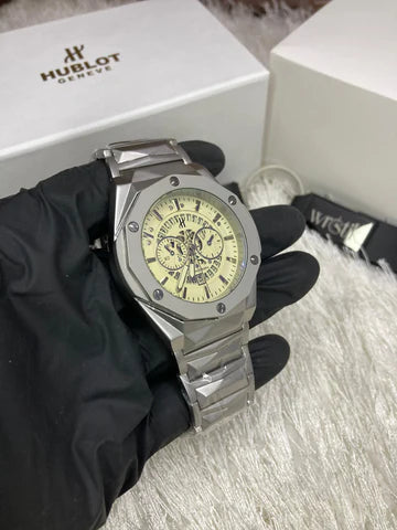 HBL Diamond Cut Chain – Off-White Dial